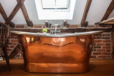 Treehouse Cottage Spa Retreat photo 3